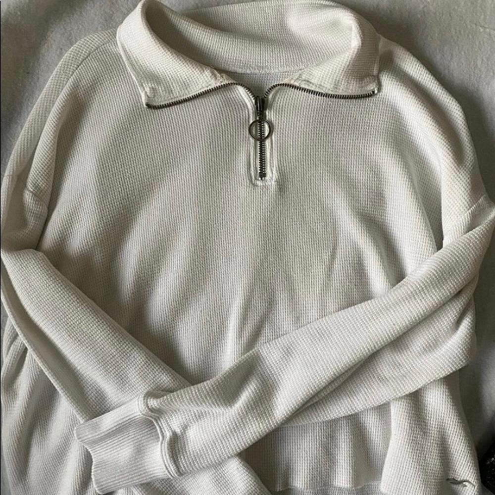 Hollister Crop Zip